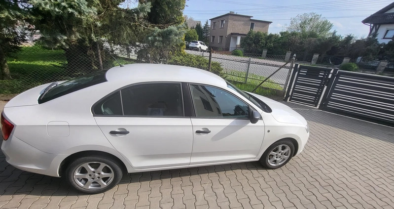 Skoda RAPID cena 21900 przebieg: 206000, rok produkcji 2013 z Myślenice małe 106